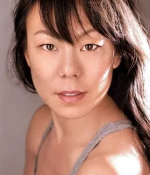 Ali Ahn