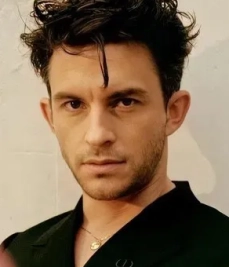 Jonathan Bailey