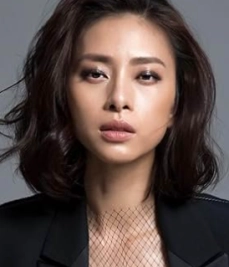 Veronica Ngo