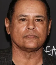 Raymond Cruz