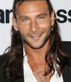 Zach McGowan