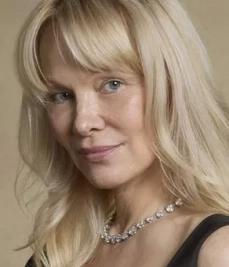 Pamela Anderson