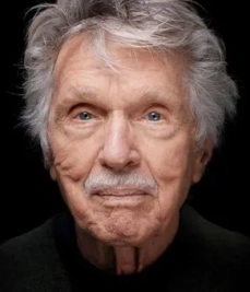 Tom Skerritt