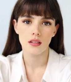 Samantha Siqueiros